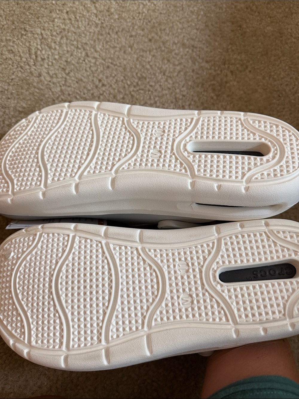 CROCS Light Gray Ventilated Slip-On Clogs with Heel Strap - Picture 4 of 4